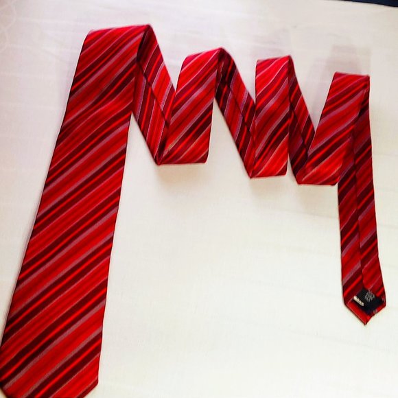 CARLO MONZA, Italian men's tie, 100% SILK, handmade, Patterns: Red stripes - Picture 14 of 15